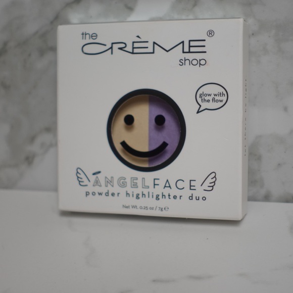 The Crème Shop Powder‎ Highlighter - Picture 2 of 7